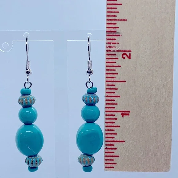 Beaded Dangle Earrings - Picture 2 of 3